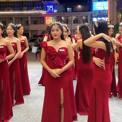 华纳公司客服经理活动现场
